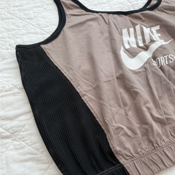 Cute Nike Top size L - Picture 6 of 9